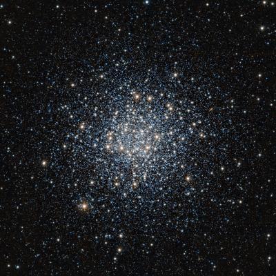 VISTA views a vast ball of stars