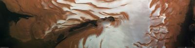 Summer solstice - ice changes as Mars' northern pole transitions